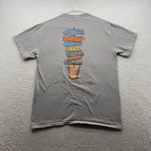 Gildan Graphic T-Shirt Mens Medium Charleston SC Happy Hour‎ Lowcountry Alcohol